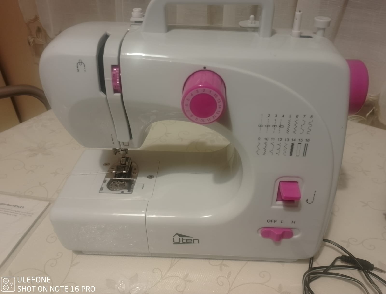 Macchina per cucire elettrica - Immagine 1