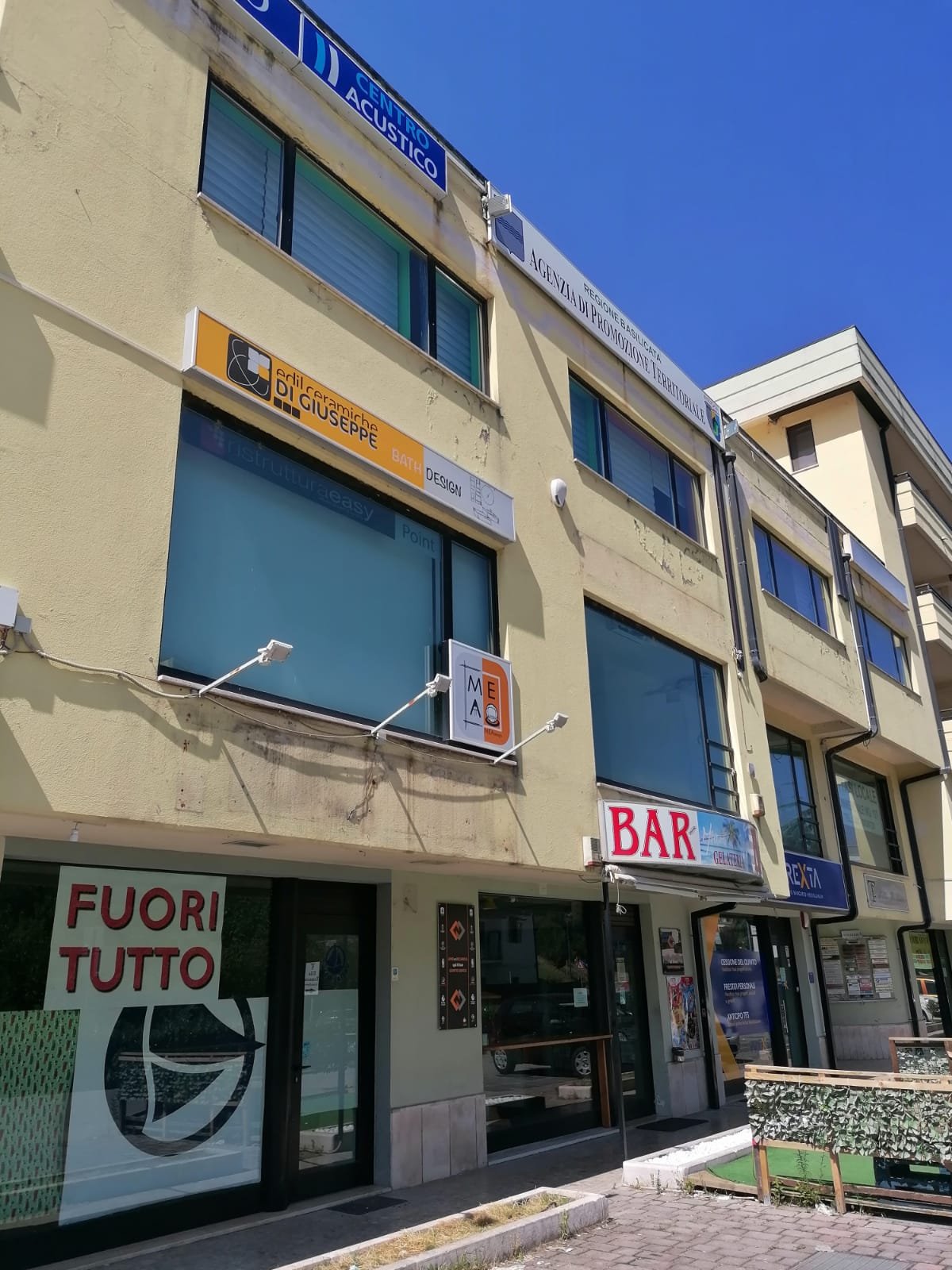 Locale - Immagine 1