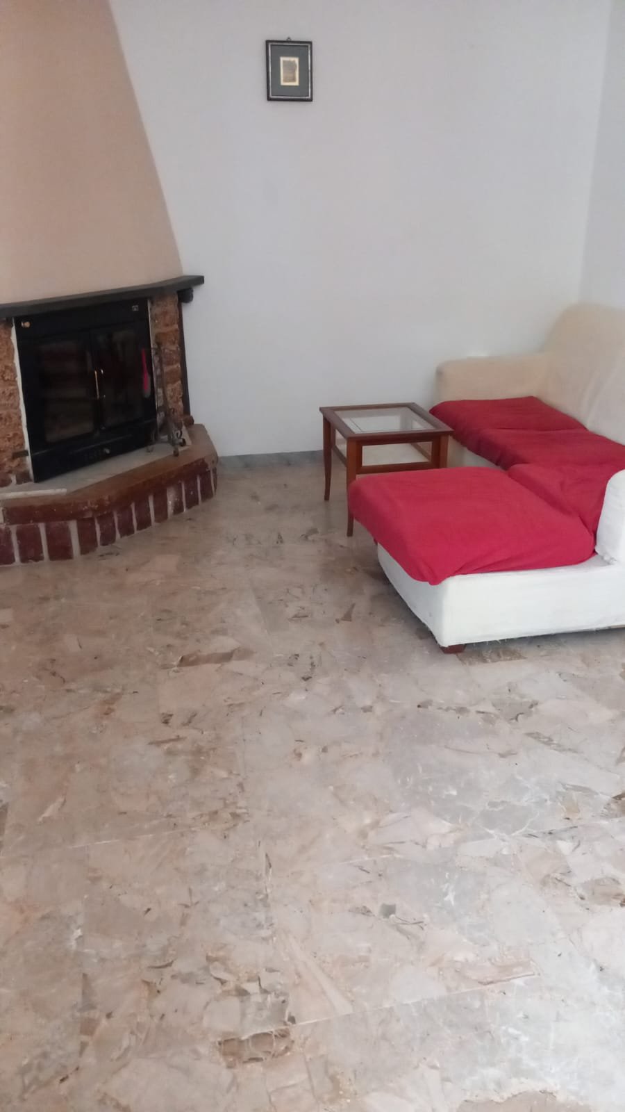 Affitasi appartamento - Immagine 1