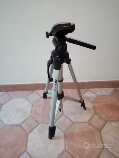Cavalletto Treppiedi Professionale fotografico - Immagine 1